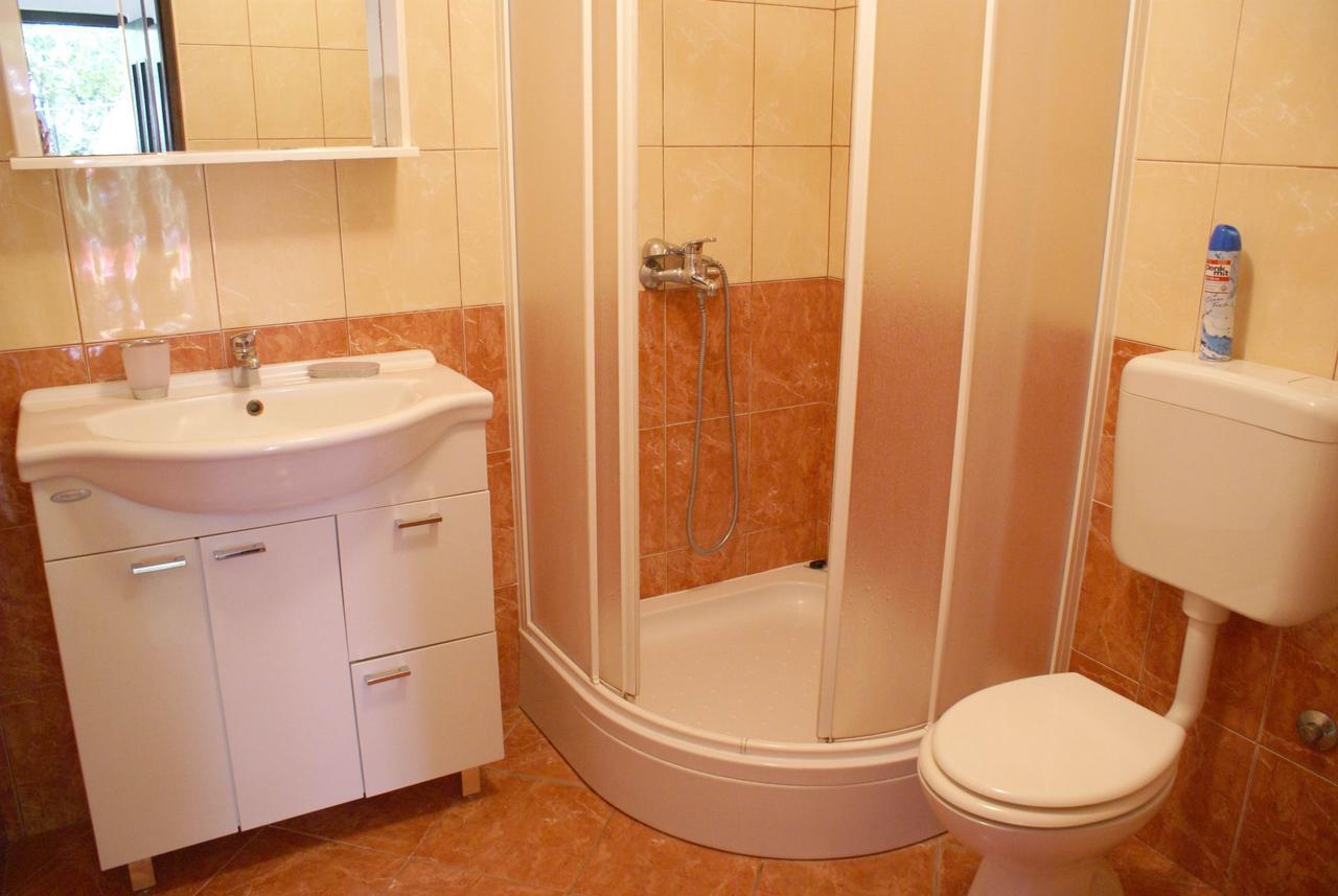 Apartment Ana M Krk Town Exterior foto